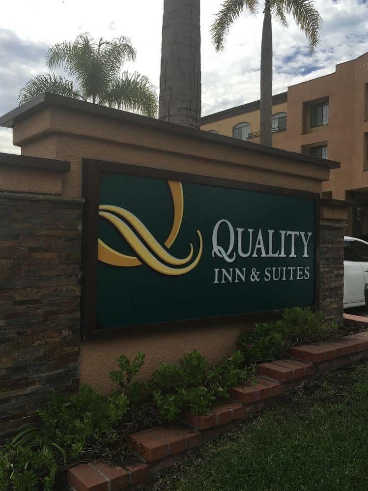 Quality Inn & Suites Huntington Beach Extérieur photo